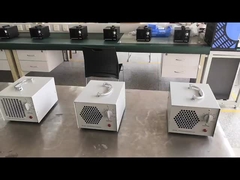 노란색 휴대 오존 기계 공기 정화기 비취제 살균기